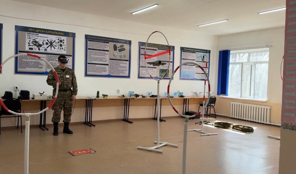 Операторов БПЛА готовят в карагандинском вузе
