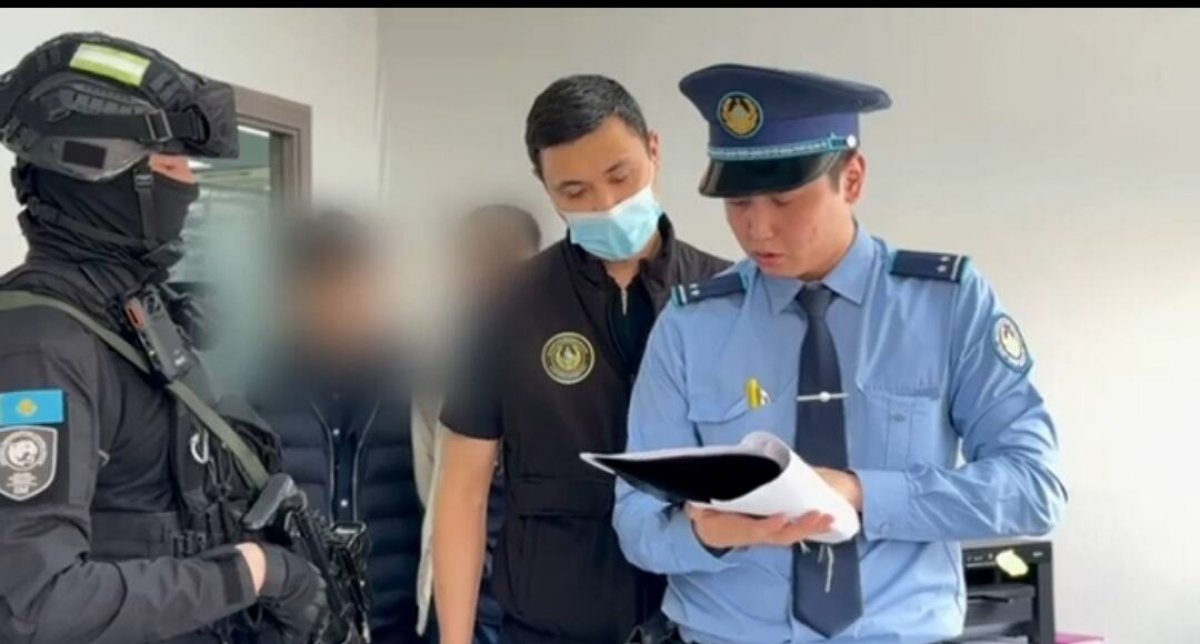 Группа предприимчивых актюбинцев организовала канал незаконной миграции в одном здании с ЦОНом