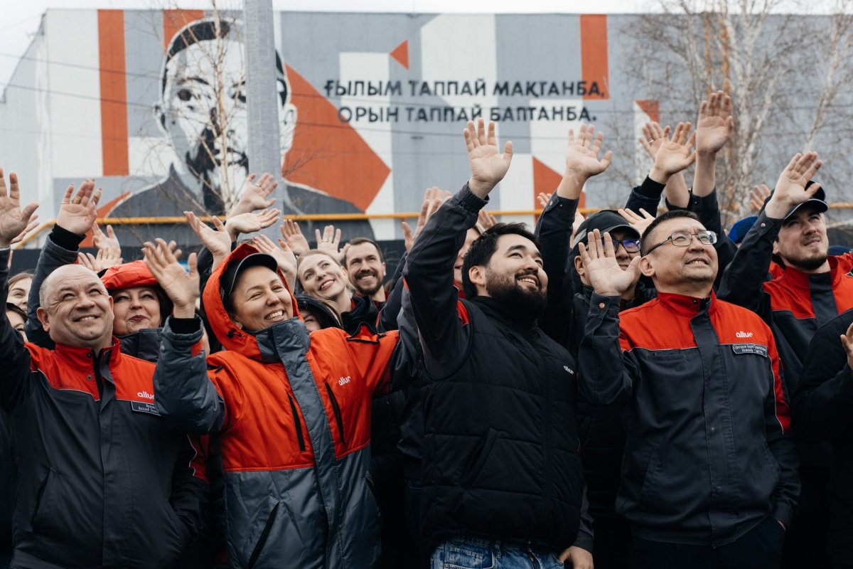 Allur запускает волонтерское движение "Еңбек Жастары"