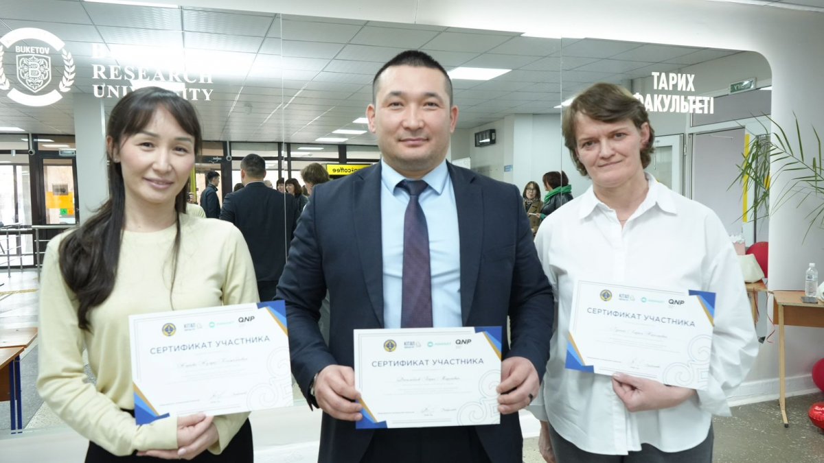 Карагандинские госслужащие приняли участие в проекте "Читающая нация"