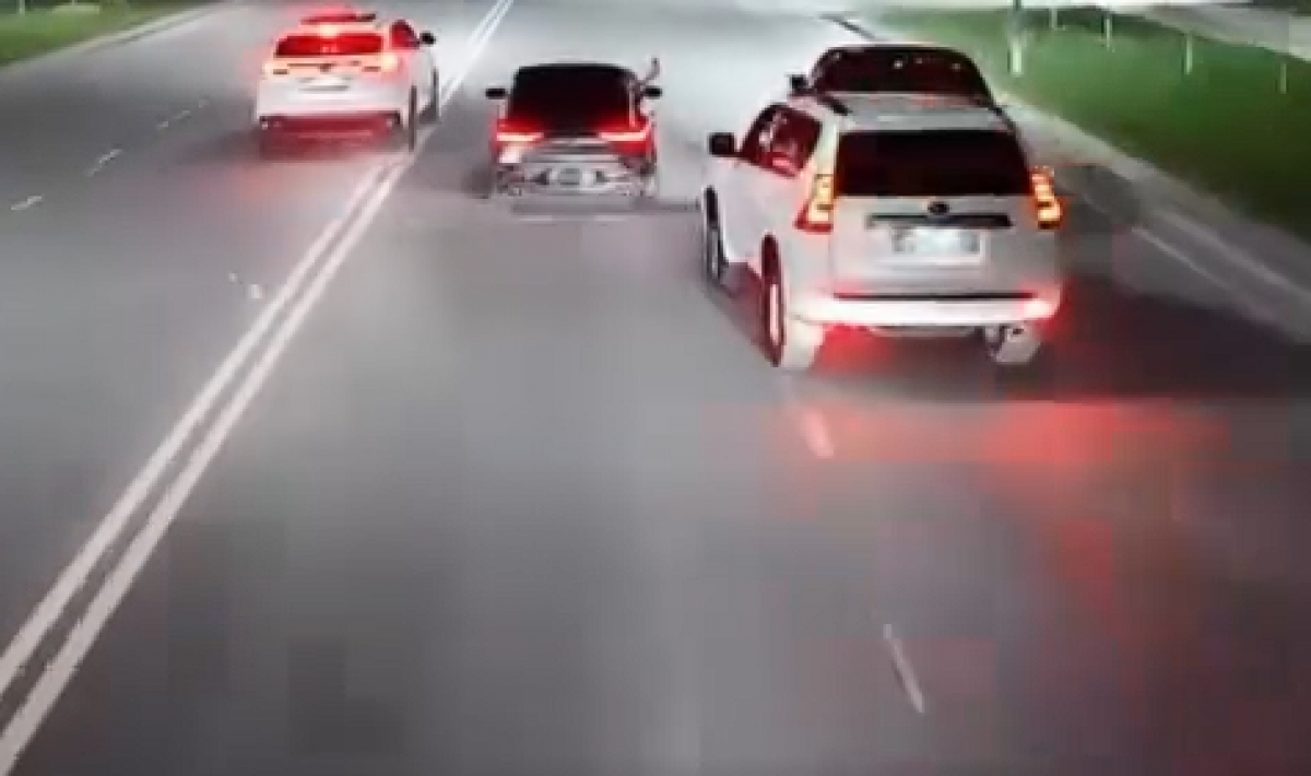 Свадебный беспредел на дорогах пресекли в Шымкенте (ВИДЕО)