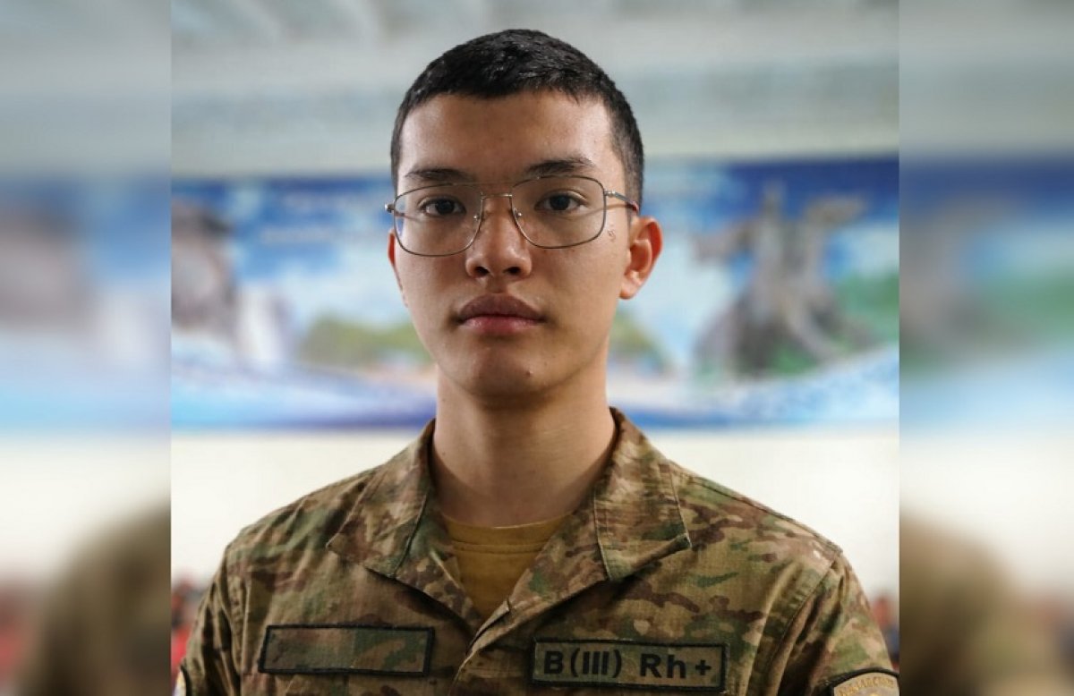 Оперный певец проходит службу в рядах Нацгвардии в Павлодаре