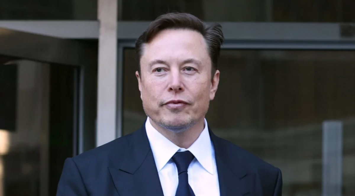 Илон Маск предложил раздавать деньги населению