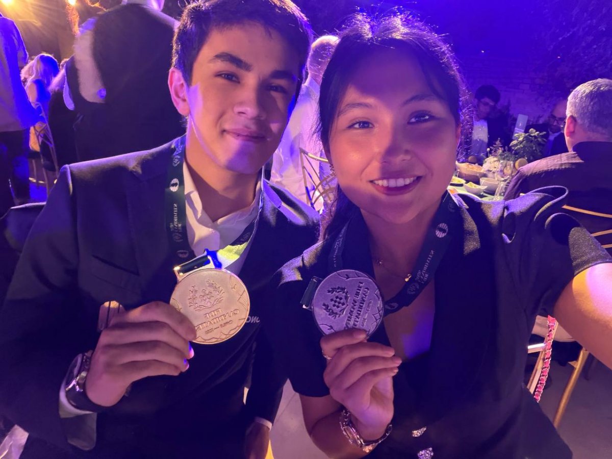 Дружба или нечто большее? В шахматах обсуждают Синдарова и Асаубаеву