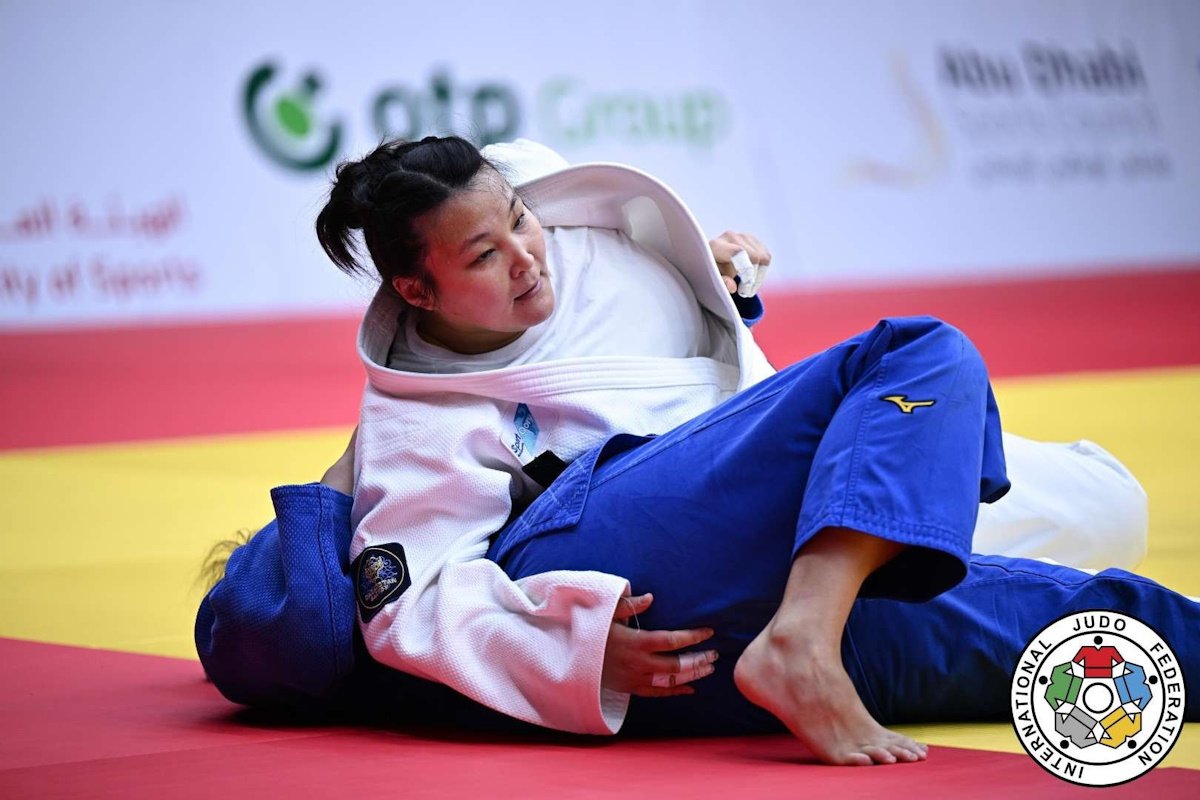 Сборная Казахстана по дзюдо пробилась в финал чемпионата Азии