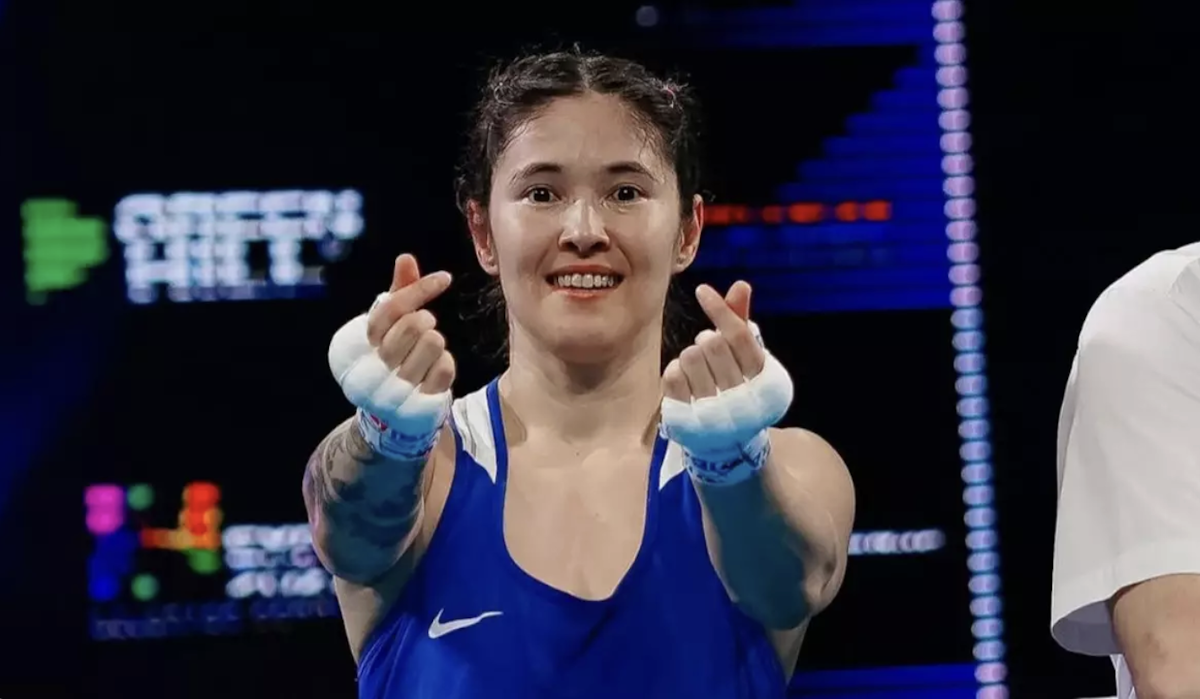 Назым Кызайбай с победы стартовала на Кубке мира по боксу