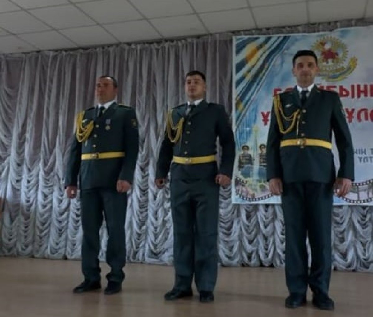 Военнослужащие Нацгвардии разных национальностей прославили государственный язык