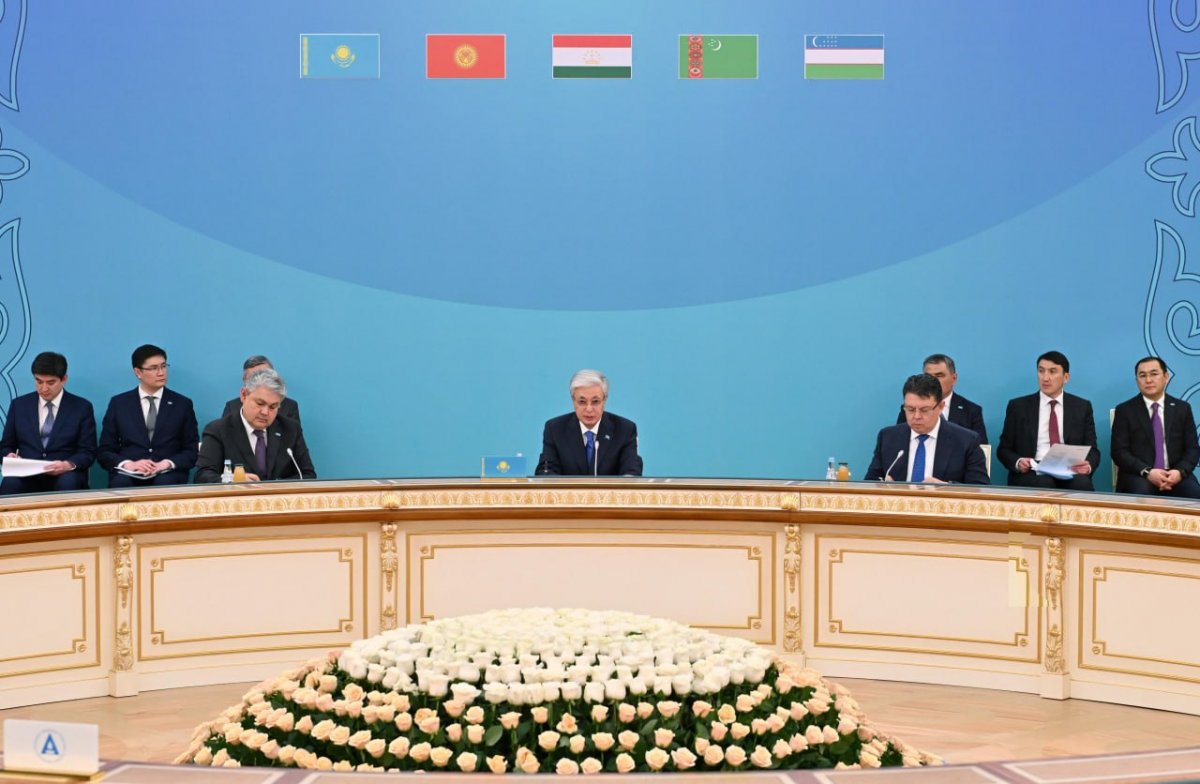 Касым-Жомарт Токаев провел заседание совета фонда спасения Арала