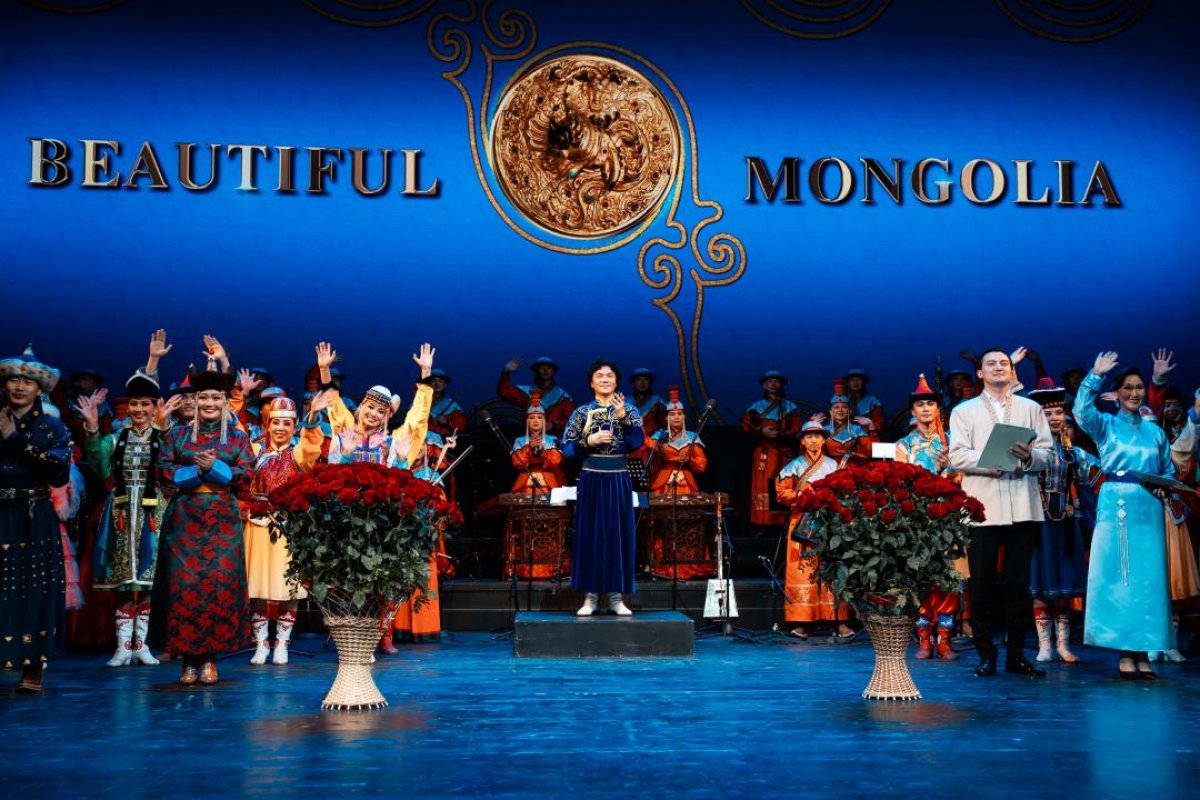 Монгольское искусство на сцене Астаны