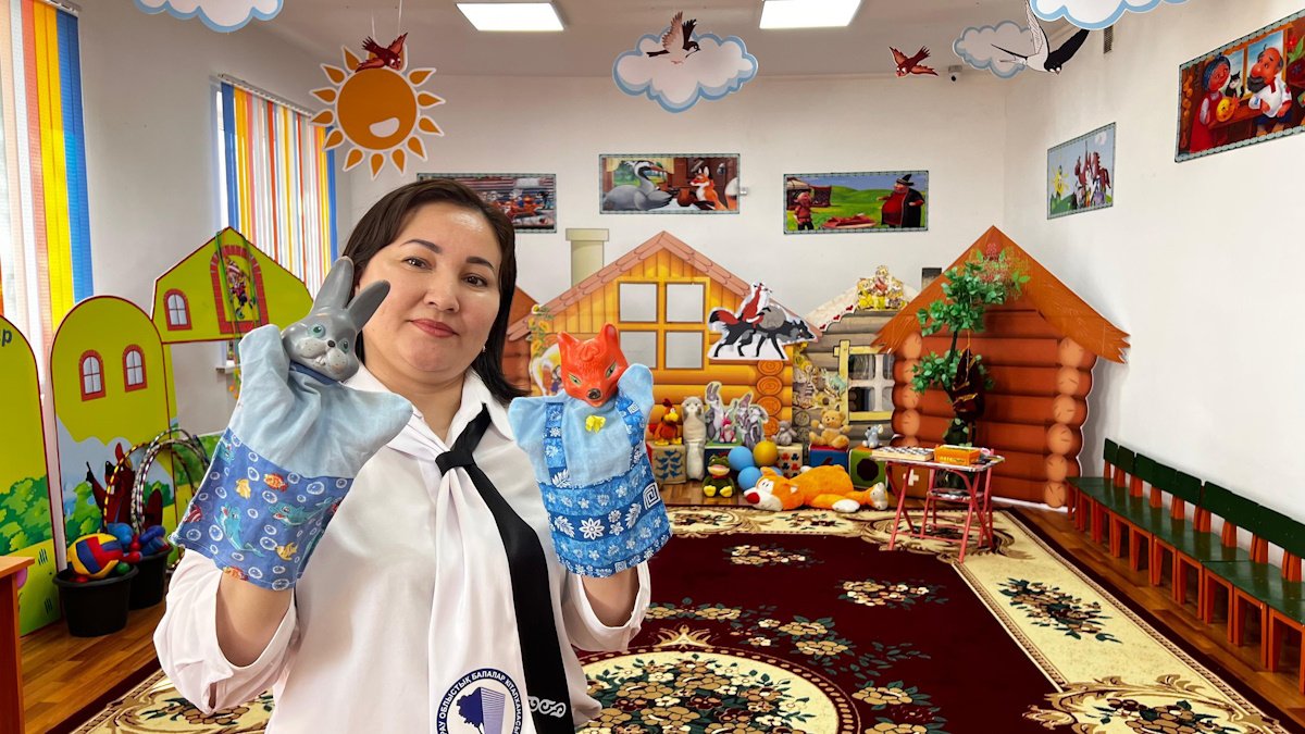 Театр начинается с библиотеки