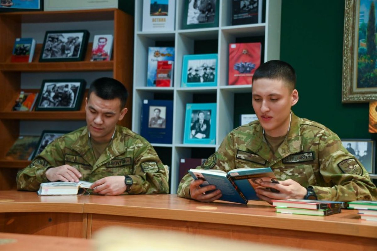 В Вооруженных силах отмечают Национальный день книги