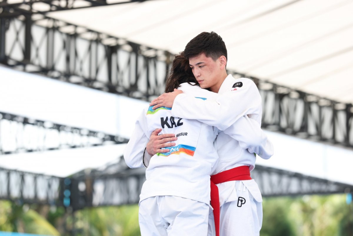 Казахстан завоевал первую медаль Азиатских пляжных игр-2026