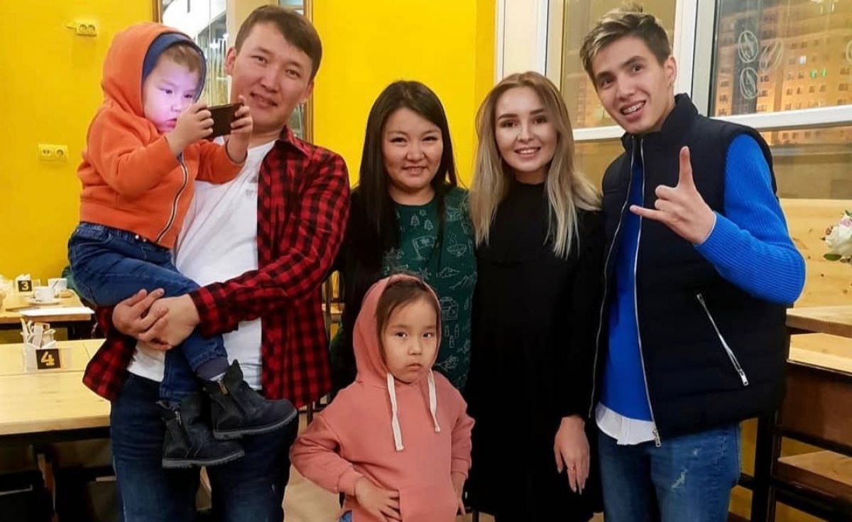 "Каждый имеет право на ошибку": Суперпапа Серик поддержал блогеров Жанабыловых