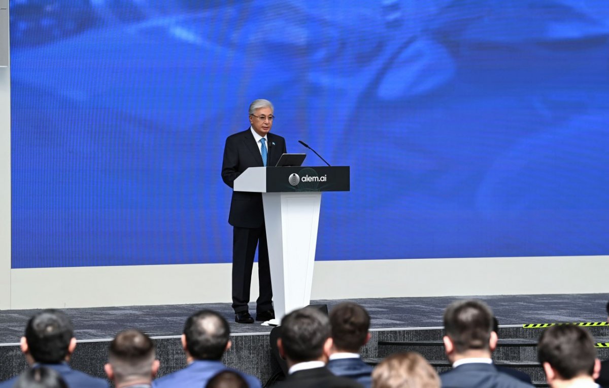 Тотальная цифровизация и внедрение ИИ являются одним из ключевых факторов всесторонней модернизации нашей страны – Токаев