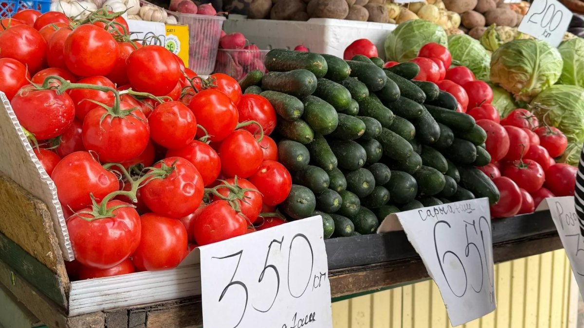 Овощи в Казахстане продавали с наценкой до 86%