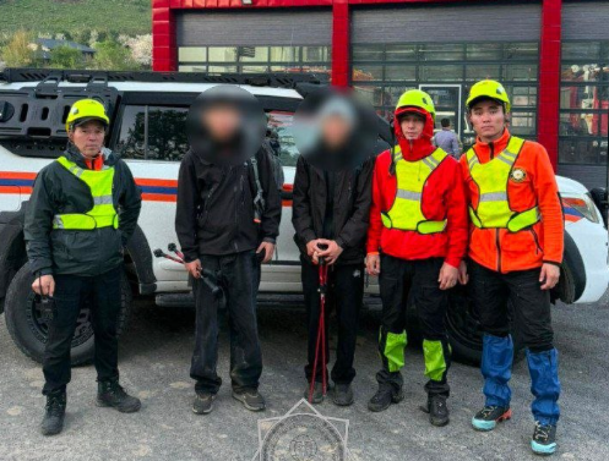 Туристы застряли на высоте 4300 метров под Алматы