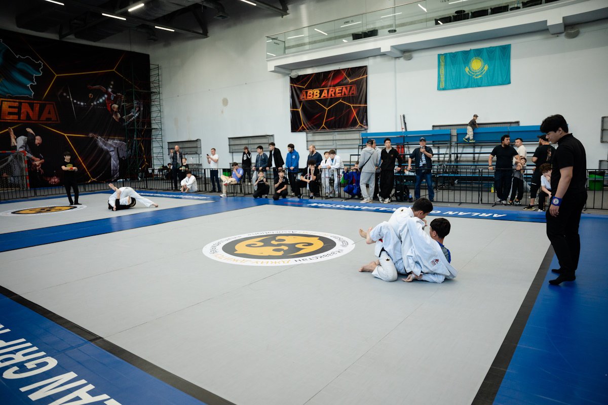 Международный турнир по джиу-джитсу памяти Сагадата Нурмагамбетова прошел в Алматы