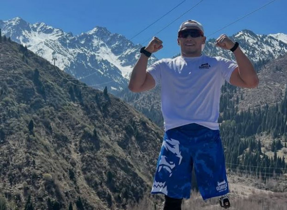 Ербол Хамитов выставил на продажу свой Lexus