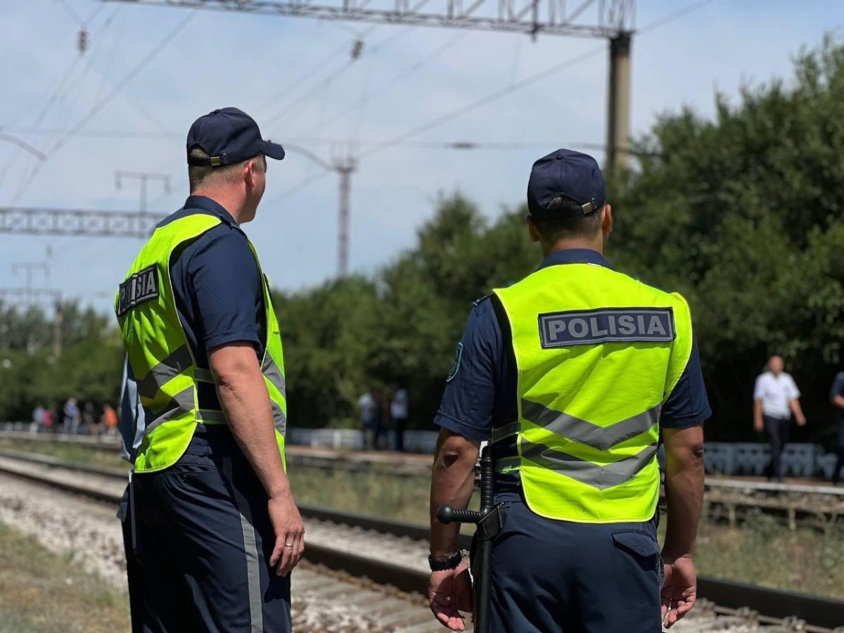 12 человек погибли на ж\д путях в Казахстане