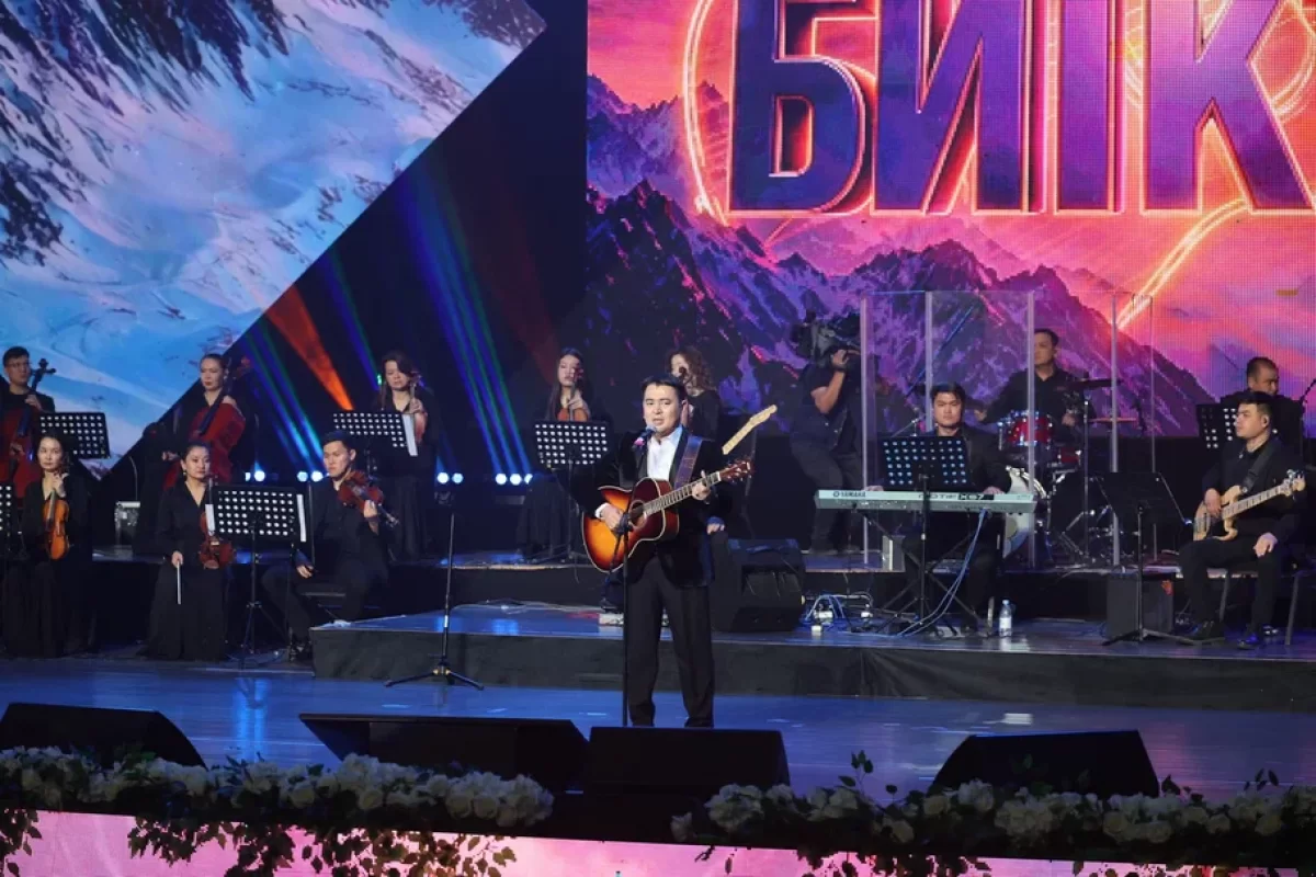 Солист Нацгвардии выступил на столичной сцене с концертом в необычном формате