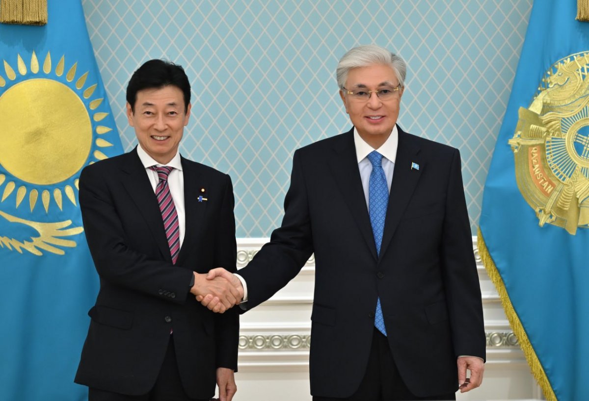 Токаев принял главу Японской парламентской лиги дружбы с Казахстаном