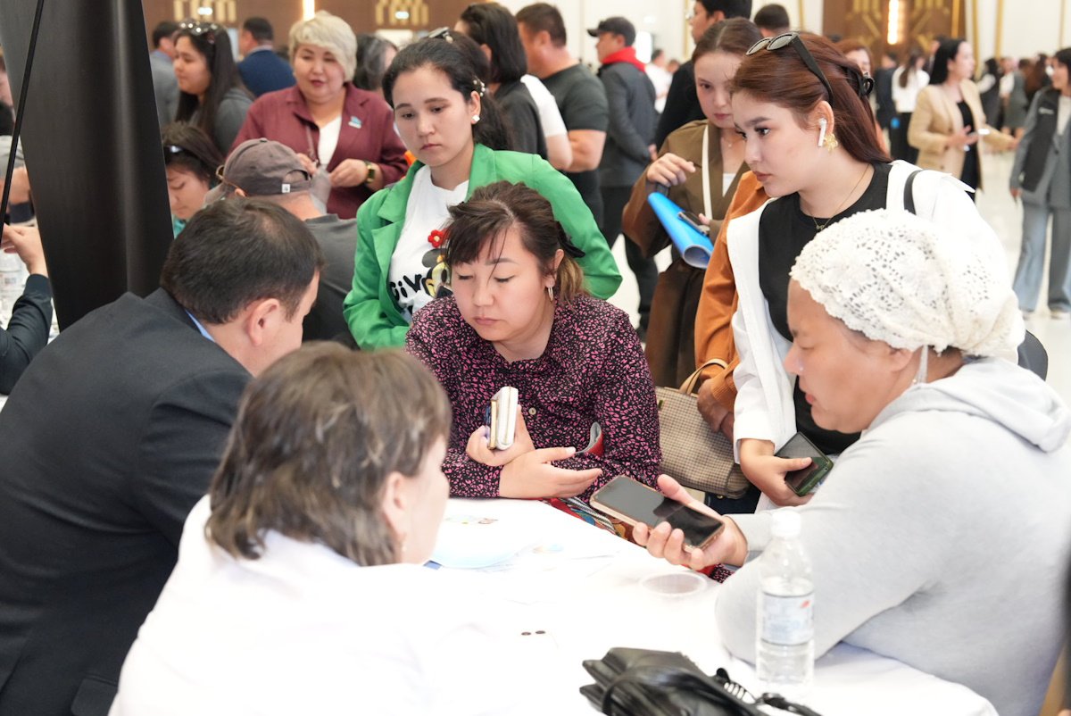 В Кызылорде прошла межрегиональная ярмарка вакансий