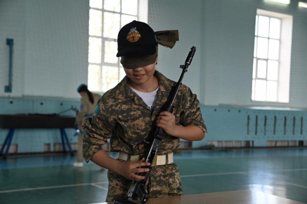 Более 1300 школьников приняли участие в акции Минобороны в Актюбинской области