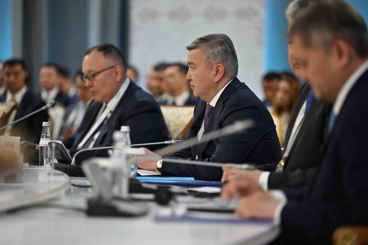 "ЦОД – не модные цифровые выставки" – Токаев о цифровой инфраструктуре Казахстана
