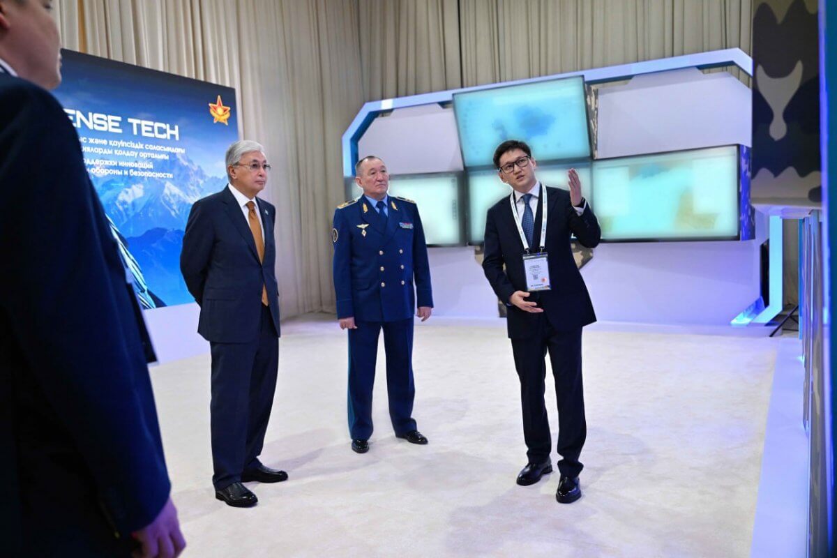 Токаев ознакомился с проектом Defense Tech