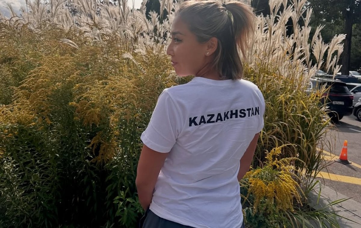 "Изучаю казахский, иногда лежу": Зарина Дияс рассказала, чем занимается после завершения карьеры