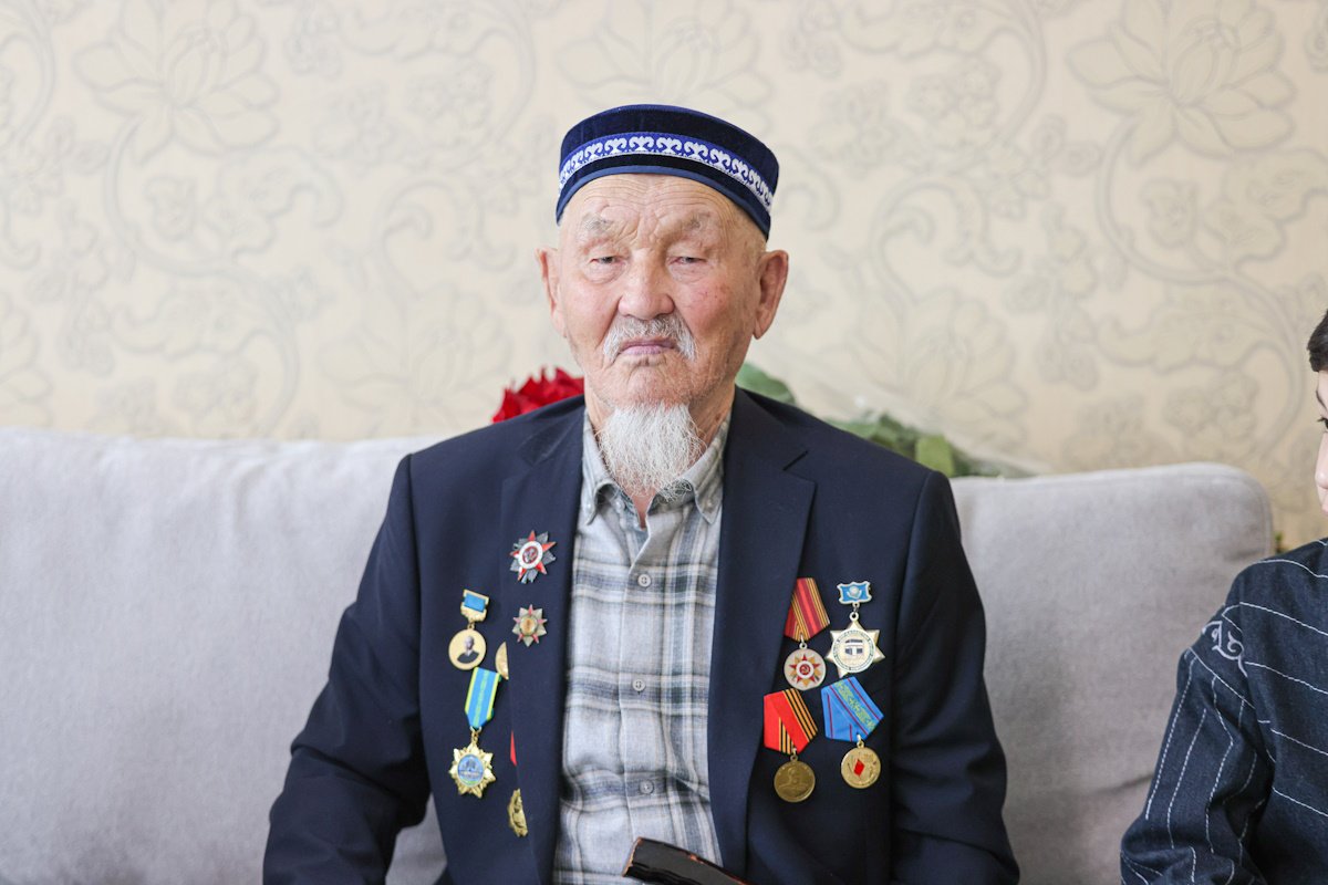 AMANAT: Уважение к героям – долг перед страной