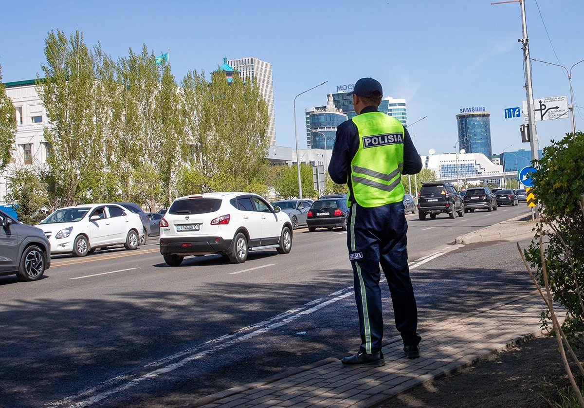 Проезд к двум востребованным остановкам перекрыт в Астане