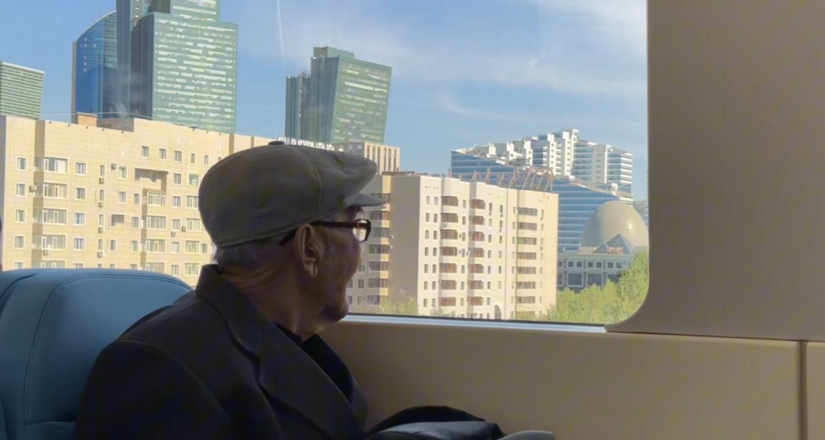 Прослезившийся в LRT аксакал оказался бывшим проводником (ВИДЕО)