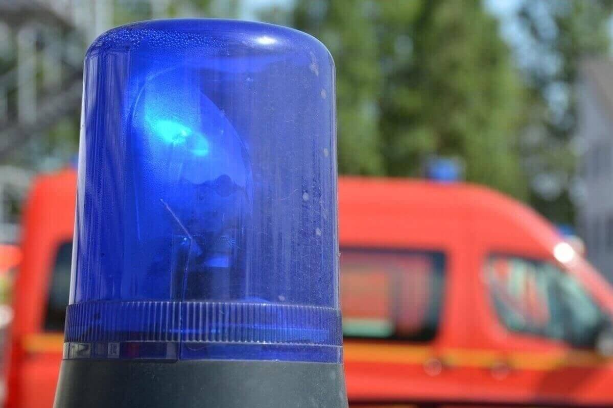 Учащихся эвакуировали: пожарную машину заметили у столичной школы (ВИДЕО)