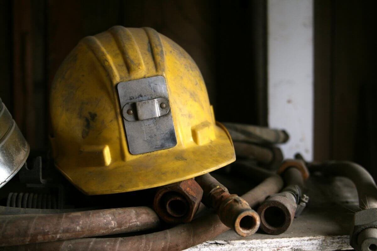 В Китае после взрыва газа на шахте погибли более 80 человек