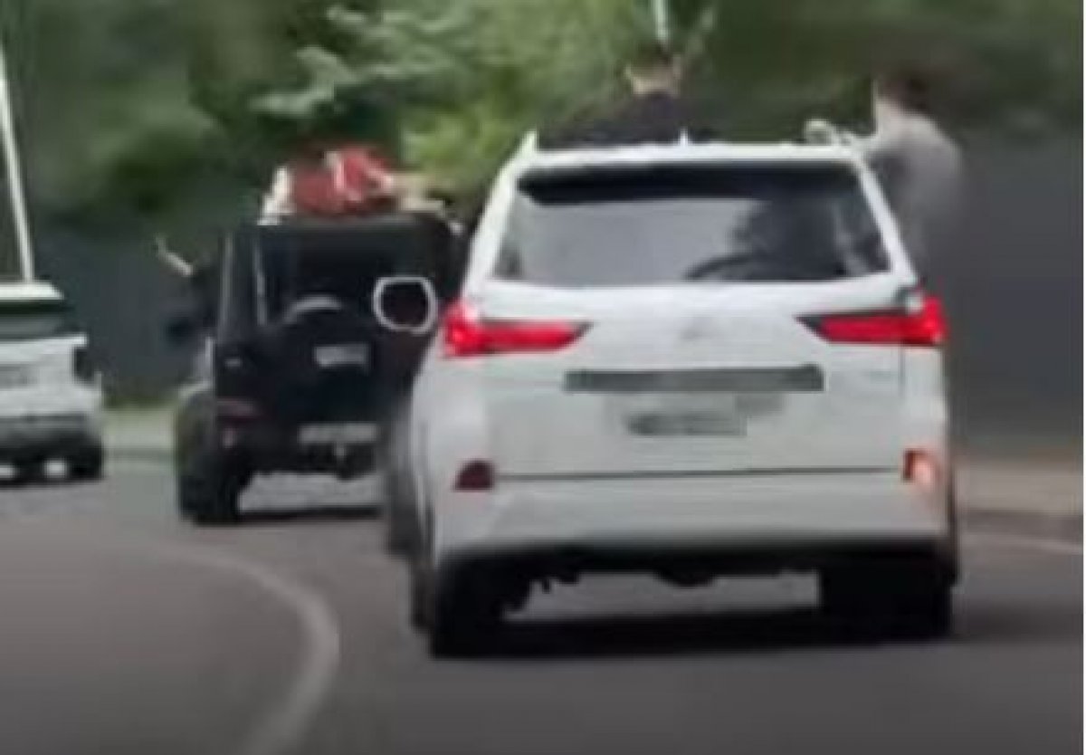 Автокортеж выпускников задержан в Алматы (ВИДЕО)