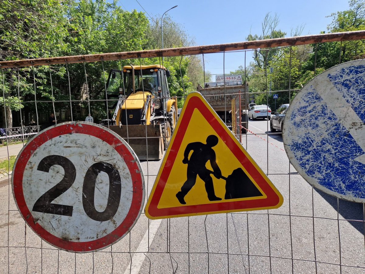 Дорожные работы изменят движение в Наурызбайском районе Алматы