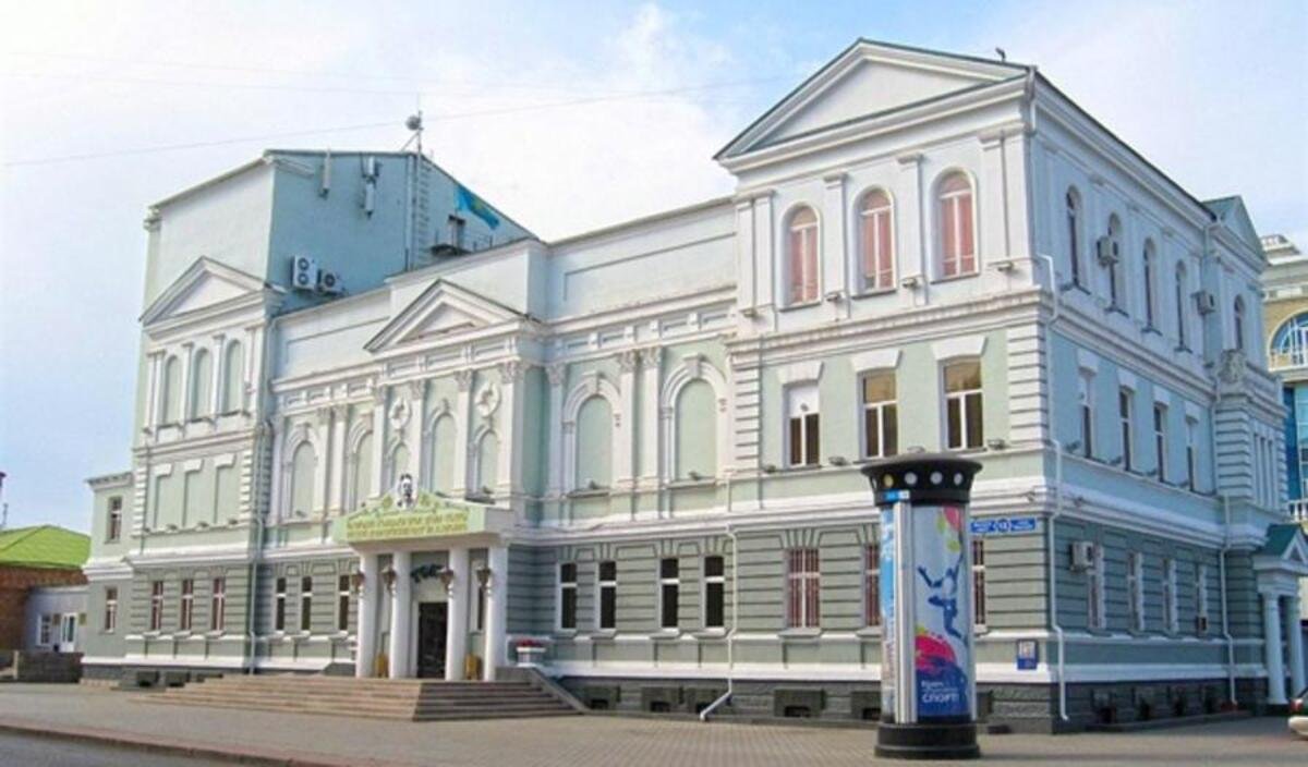 Театру имени Максима Горького присвоят национальный статус: коллектив выразил благодарность президенту