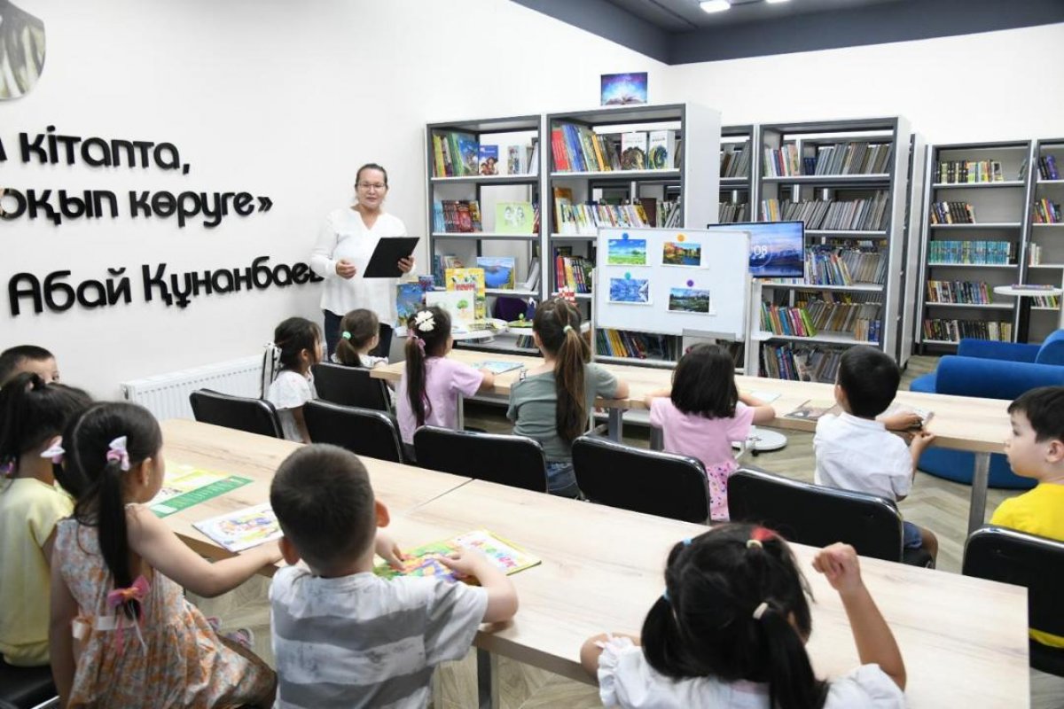 Экочас провели в столичной библиотеке для дошколят в Астане
