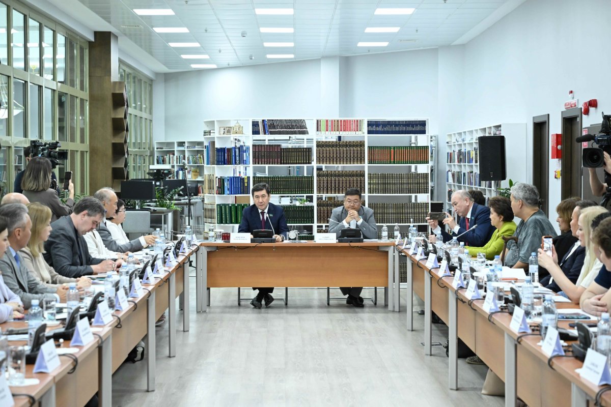 Подведены итоги работы Общественной палаты при Мажилисе