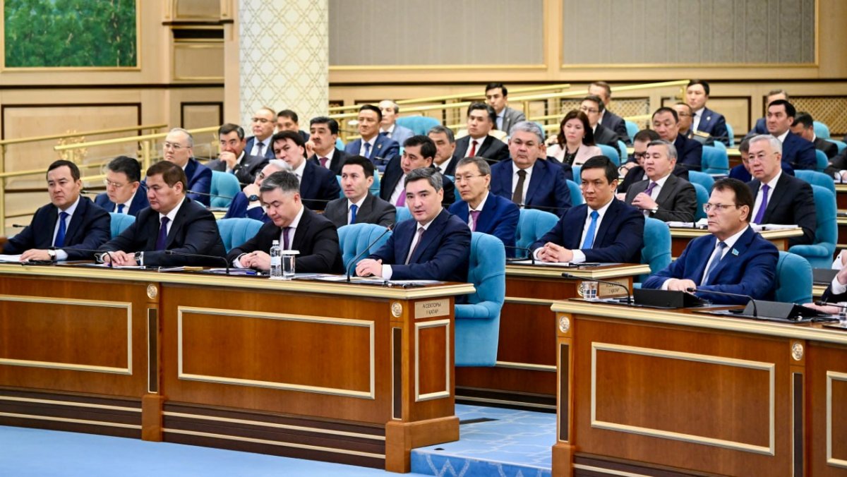 Олжас Бектенов: Снижение инфляции ниже 10% – ключевая задача правительства и Нацбанка