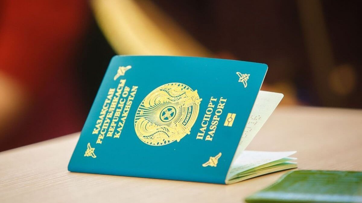 На 735 тыс. тенге оштрафовали за сокрытие второго гражданства жительницу Павлодара