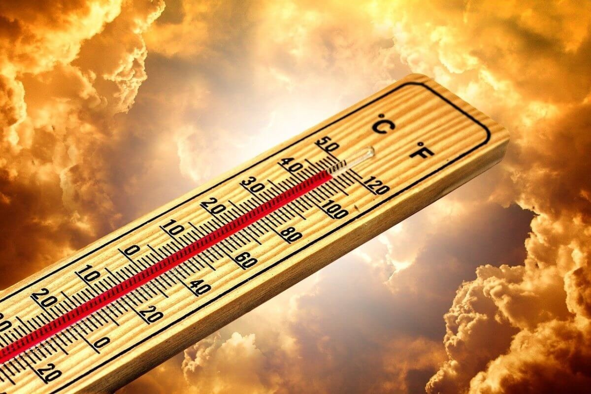 Дожди с градом и жара до 45°C ожидаются в Казахстане 26 июля