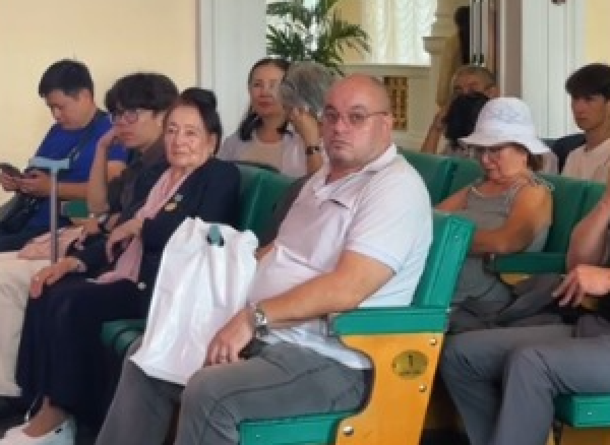 Кандидаты в Курултай от ОСДП встретились с педагогами Караганды