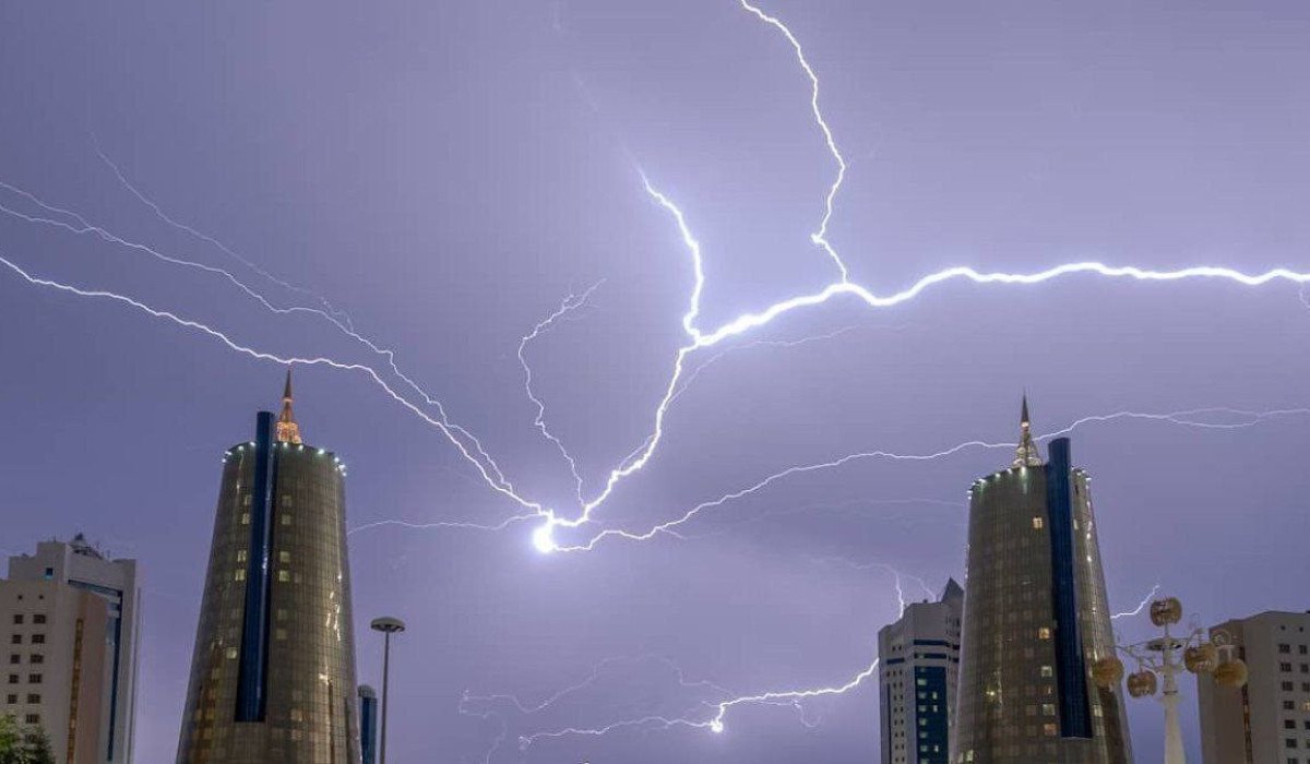 Астану накроет град, Алматы – жара до +37: прогноз на 16 августа