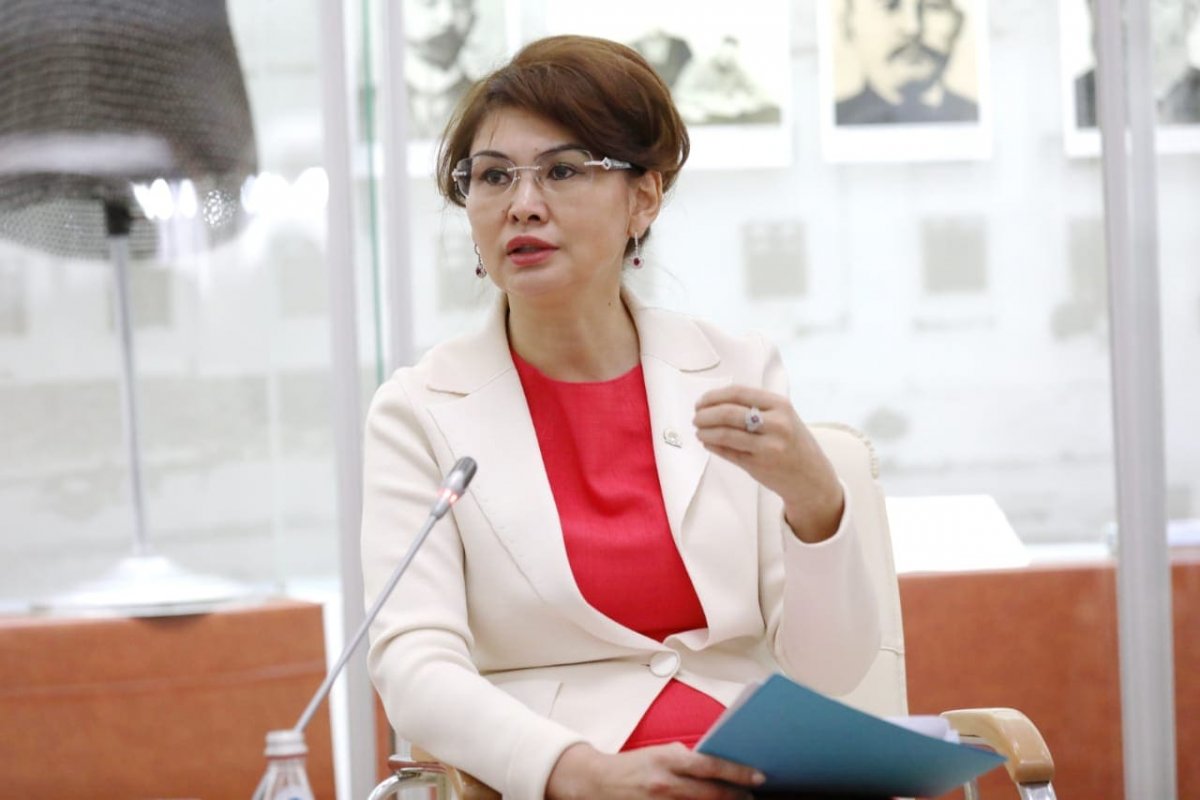 Балаева объяснила, кого наградят медалью имени Шамши Калдаякова