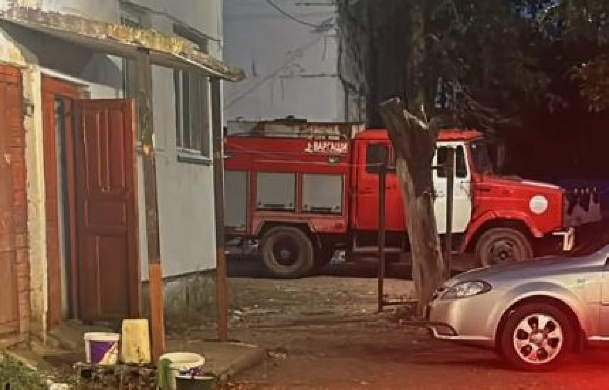 Спасатели вывели из задымленной квартиры мужчину с инвалидностью в Акмолинской области