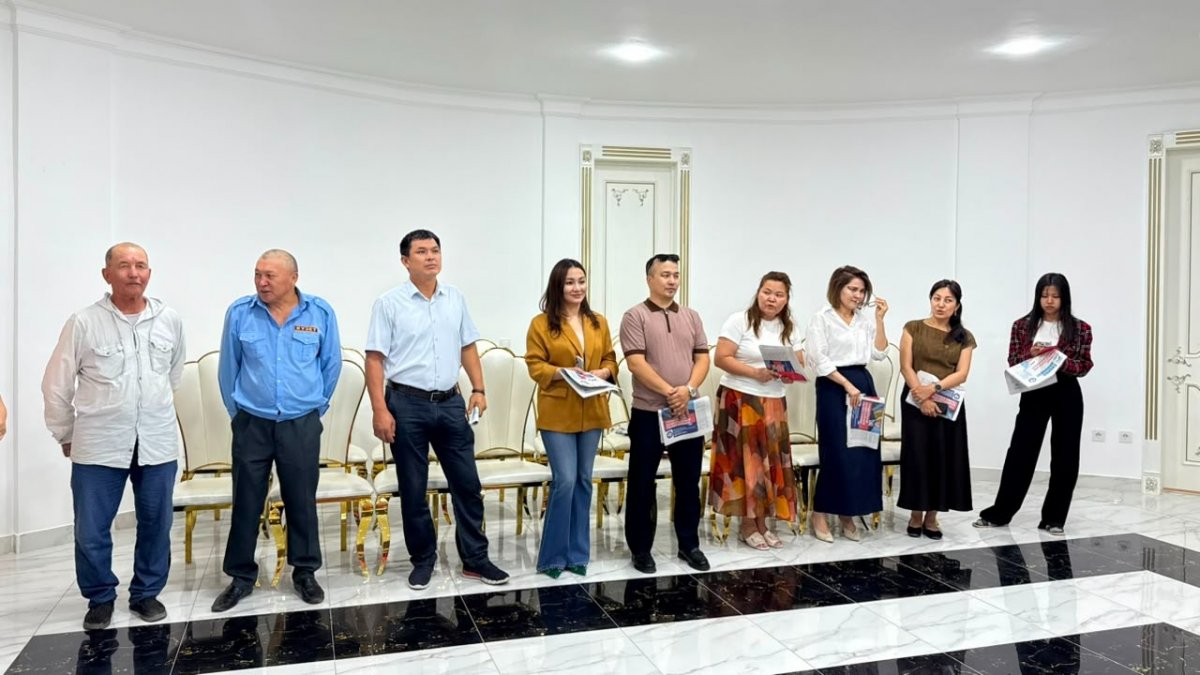 ОСДП представила программу "20 шагов на пути к прогрессу" коллективу Центра семьи в Кызылорде