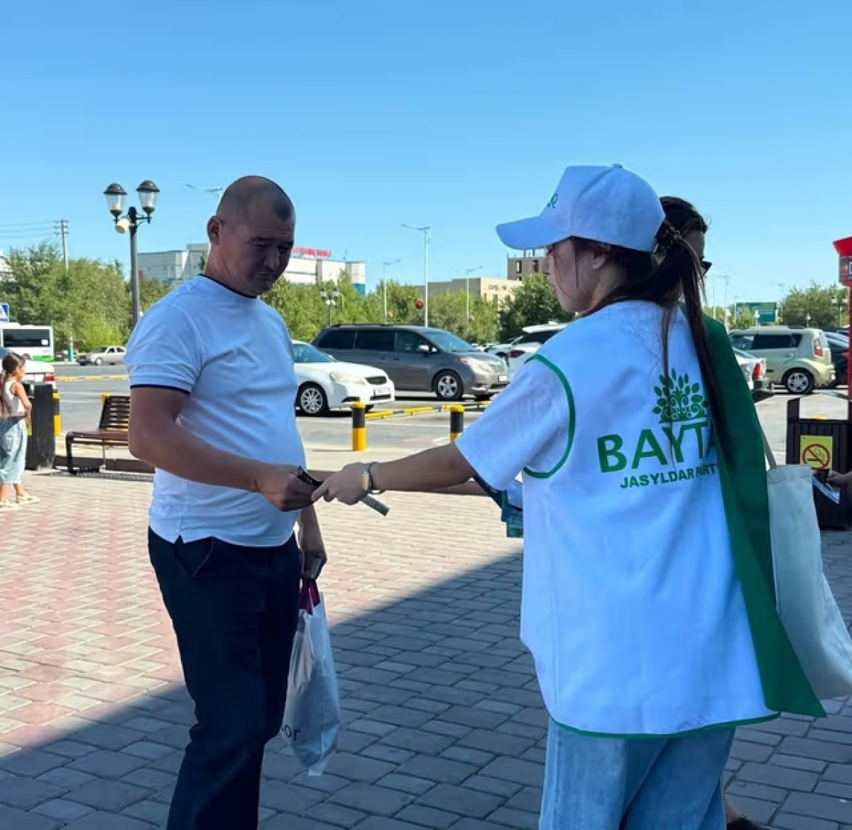 Агитационную работу с жителями провела "Байтак" в Кызылорде