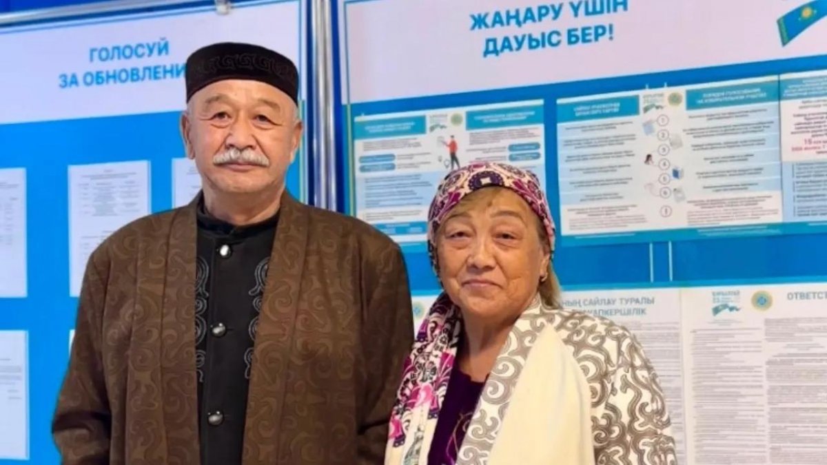 Семья, прожившая в браке более полувека, отдала свой голос в Астане